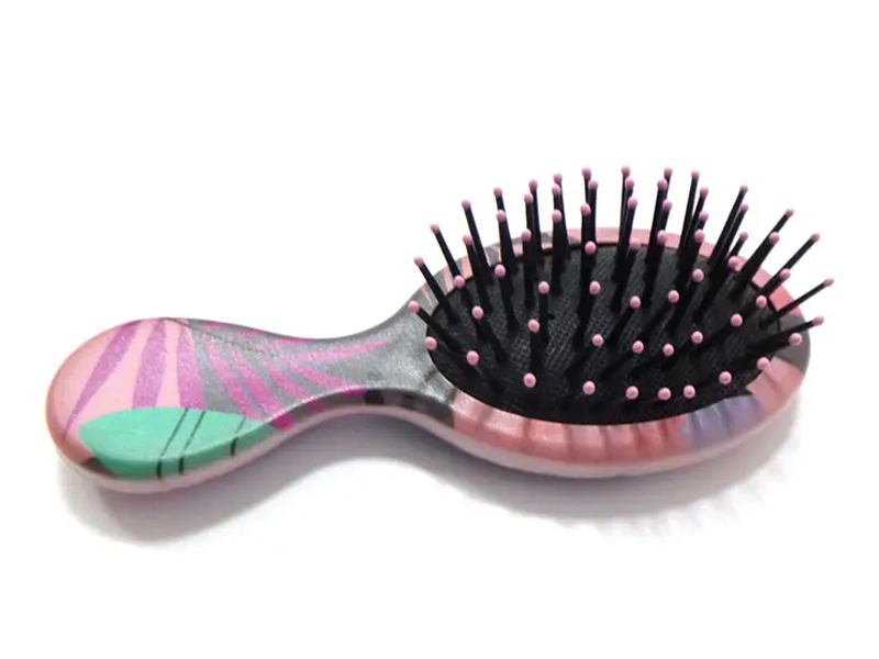 Baby Detangling Paddle Hair Massager värjäyskampa